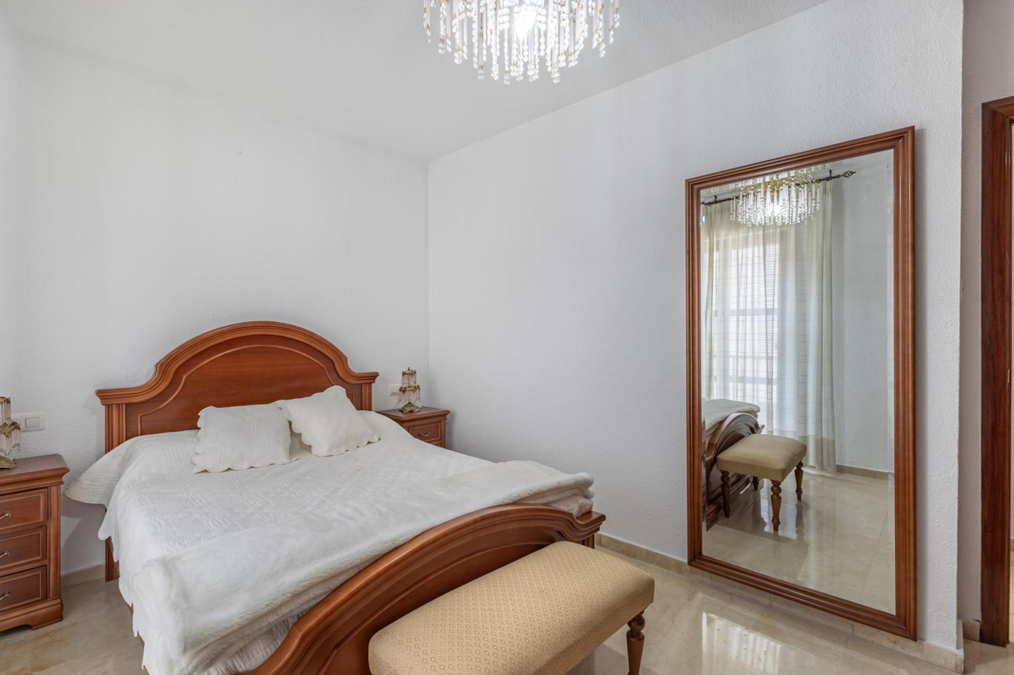 Dreaming Apartment Dona Luisa - Free Parking Granada Exterior photo